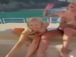 สนุก ด้วยความรัก ทารก บน a เรือ