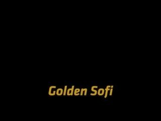 Sofi goldfinger يحصل على شخ و ل خشن اللعنة